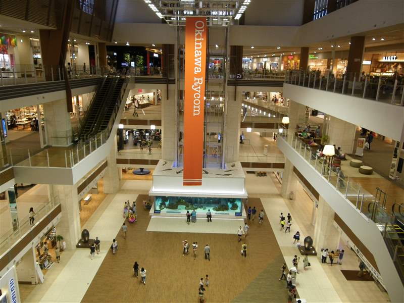 AEON MALL 廣場景觀